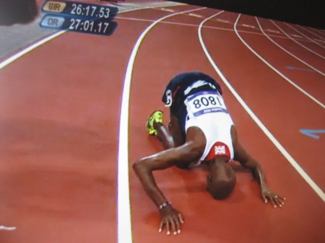 Crowning Mo-ment: Farah's finish in the 10,000m proved a defining moment for London 2012 (pic courtesy of BBC Sport)