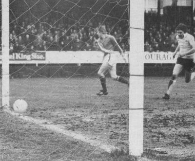 Dung Ho: John Dungworth nets on my Rec debut in March 1979 (Photo: http://www.mselliott.plus.com/)