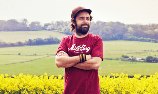 Bright Outlook: Jay aka Beans on Toast (Photo: http://www.thisisnowagency.com/)