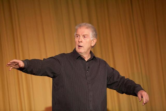 524570_534869546554199_2058422285_n