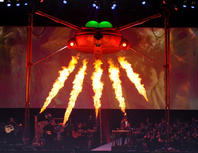 Touch Down: From the TWOTW arena tour (Photo: Roy Smiljanic)