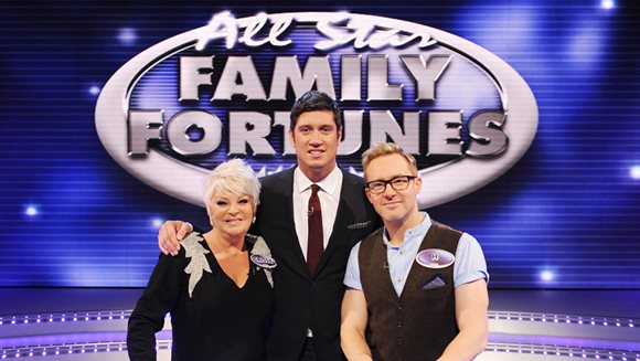 Family Time: Crissy Rock, Vernon Kay and H from Steps on the set of All Star Family Fortunes (Photo: ITV)
