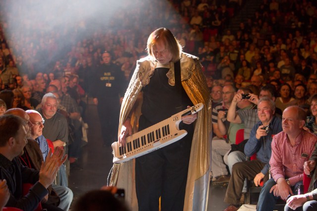 Caped Crusader: Rick Wakeman in live action (Photo: Lee Wilkinson /(http://www.lwmultimedia.co.uk/LWMultimedia.html)