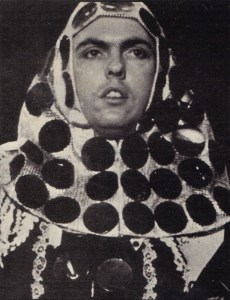 Metal Nun: Dave Hill at the height of his sartorial elegance