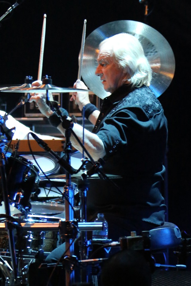 White Noise: Longest-serving Yes member Alan White in live action (Photo: Glenn Gottlieb).