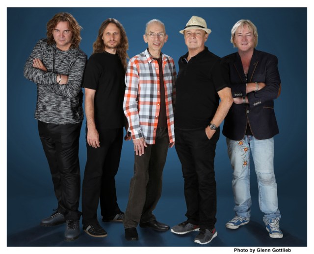 Prog Princes: Yes in 2016. from the left - Billy Sherwood, Jon Davison, Steve Howe, Alan White, Geoff Downes (Photo: Glenn Gottlieb)